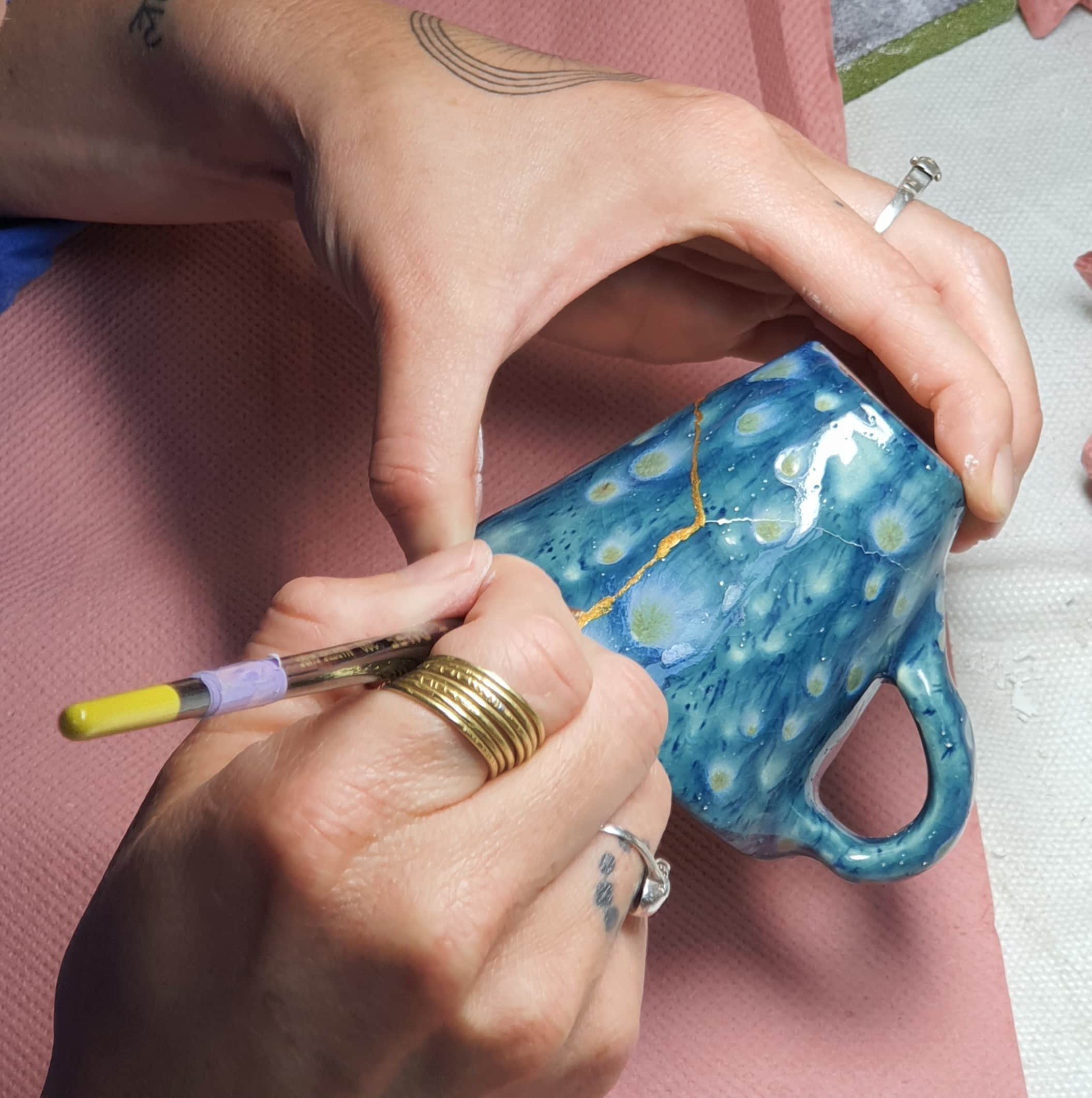 Kintsugi contemporain aux ateliers de la Cour Roland