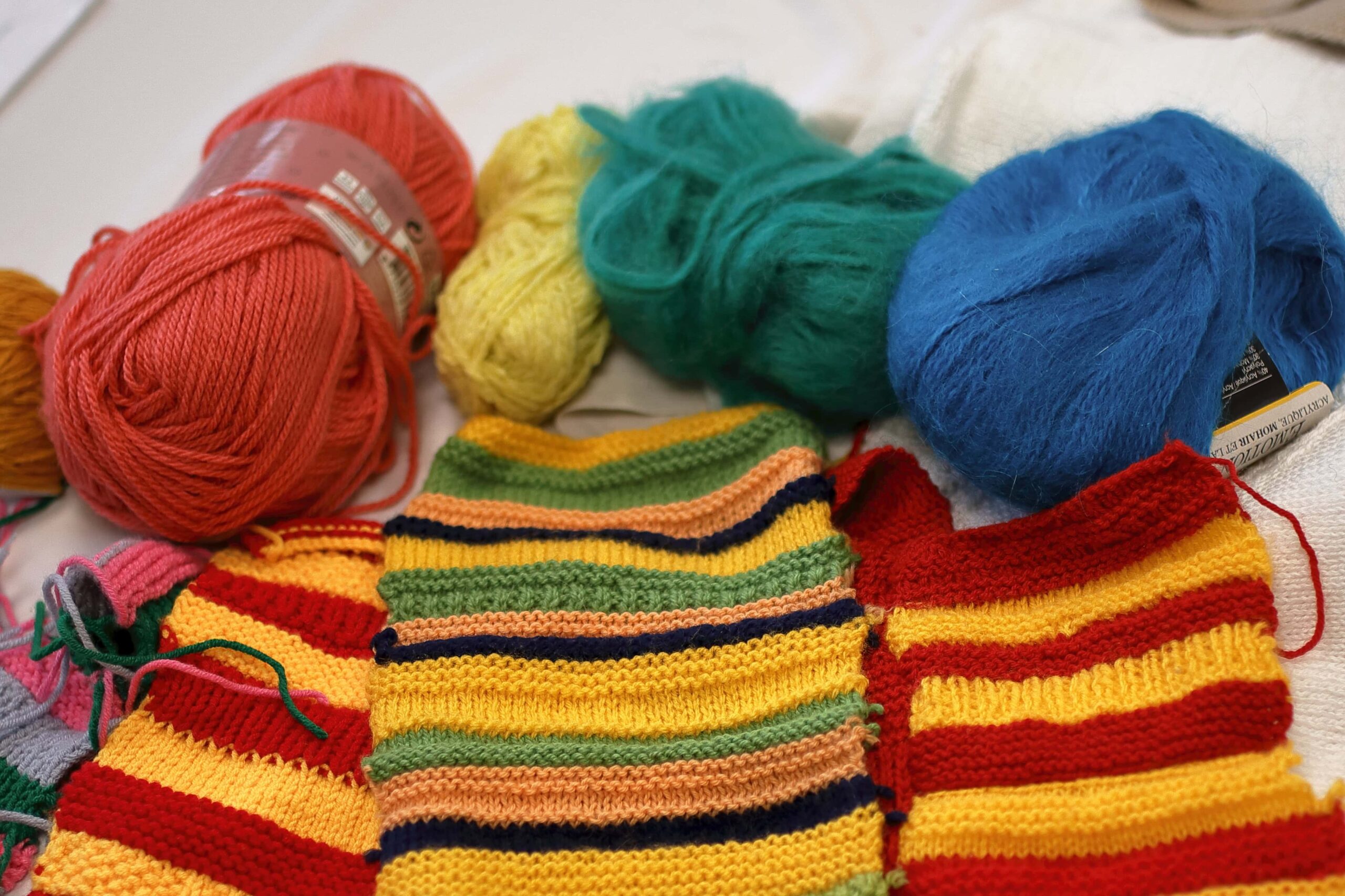 Cours de tricot aux Ateliers de la Cour Roland