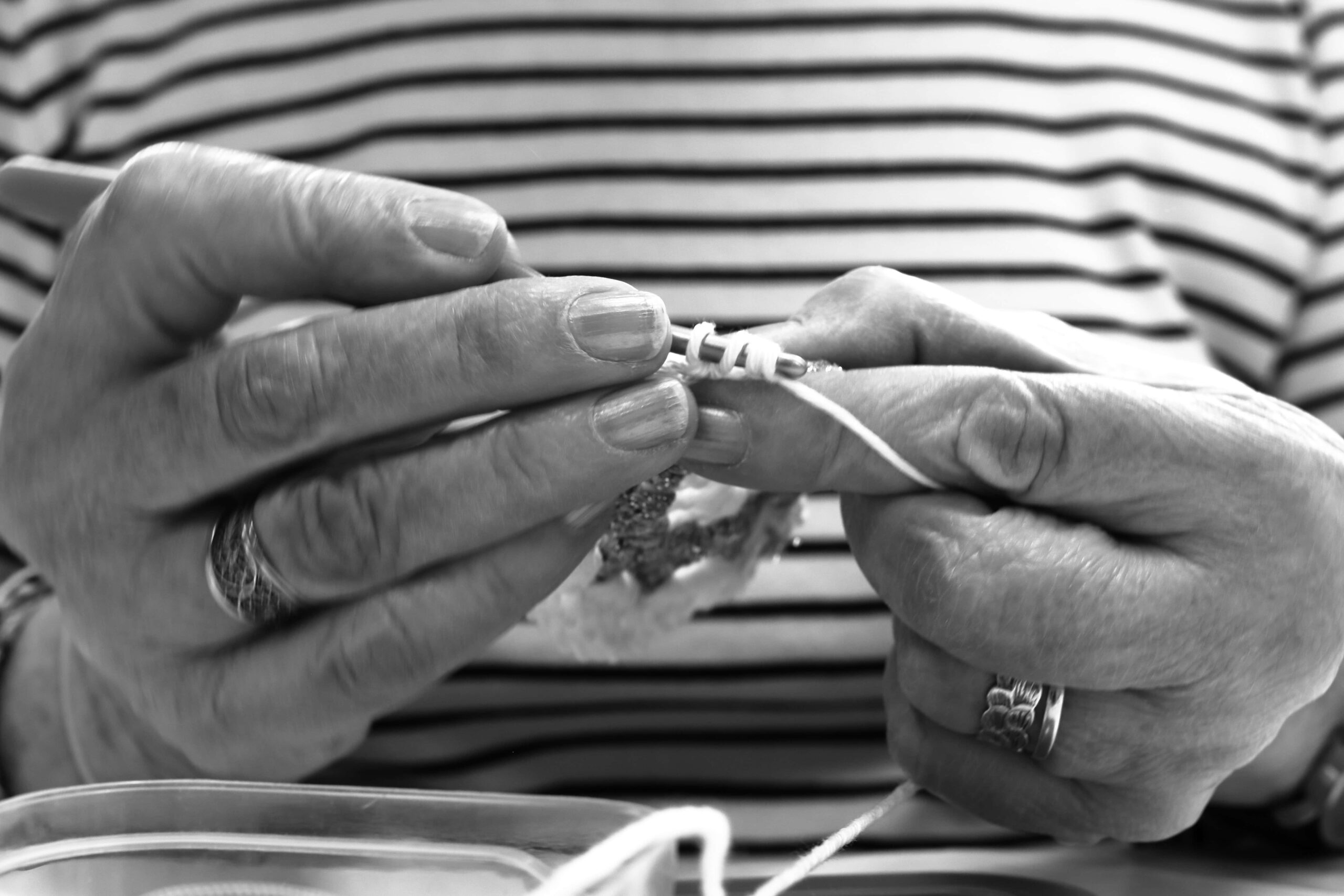 Cours de tricot aux Ateliers de la Cour Roland